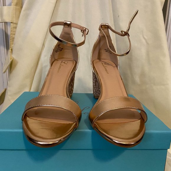 Shoes - Women's Dress shoes, Rose Gold size 10